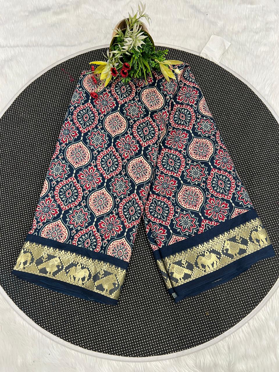 π Elegant Ajrakh Saree with Golden Border β¨ | Traditional Craft Meets Royal Touch π | Festive & Ethnic Wear π