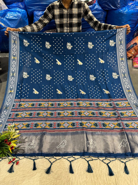 Exquisite Patola Saree with Lagdi Patto – Elegant Birds Work on Pallu 🦋✨