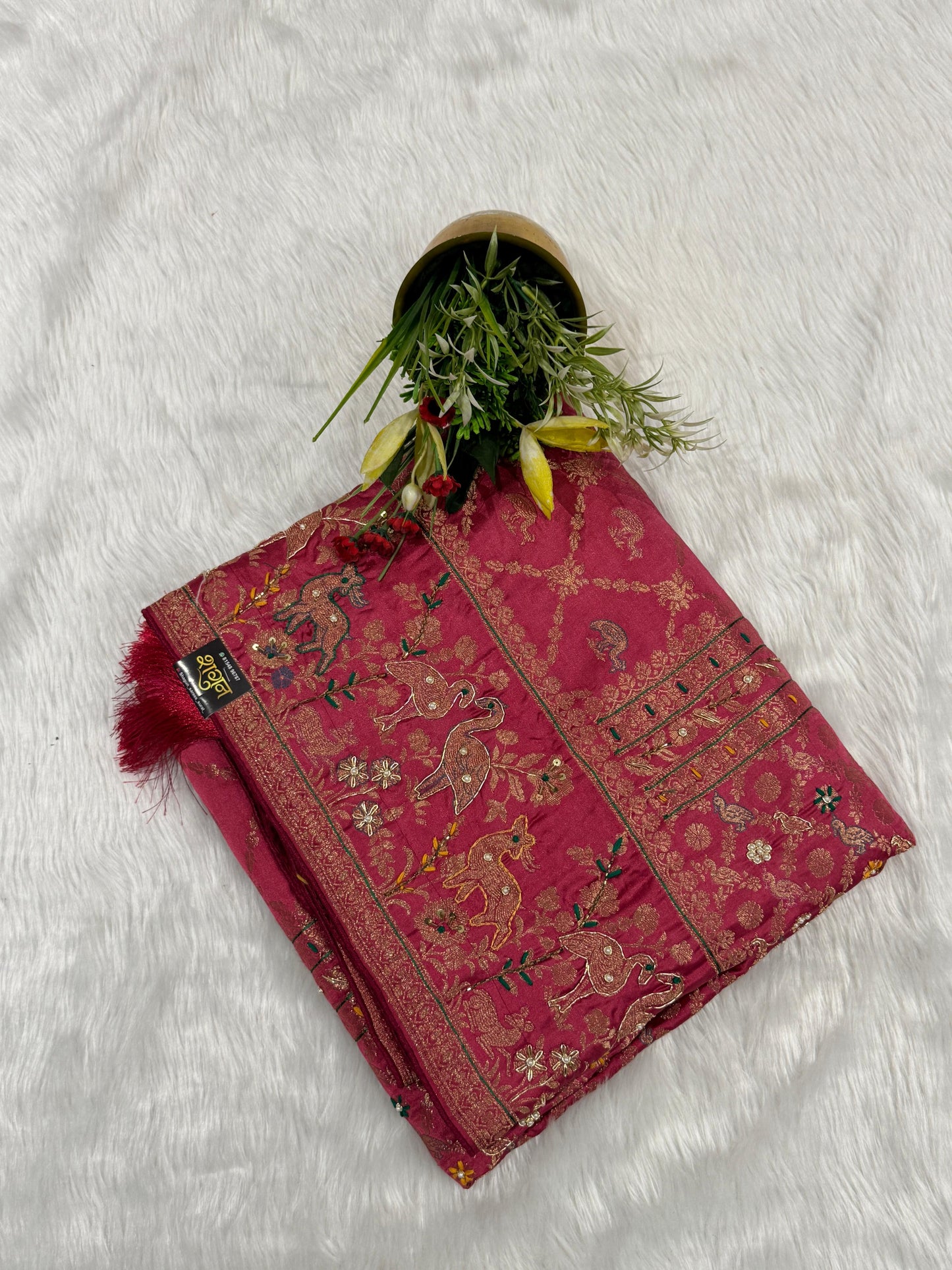 πΈ Exquisite Pure Silk Saree with Jardoshi & Thread Work | Rich Bird Motifs for Weddings & Special Occasions β¨π¦