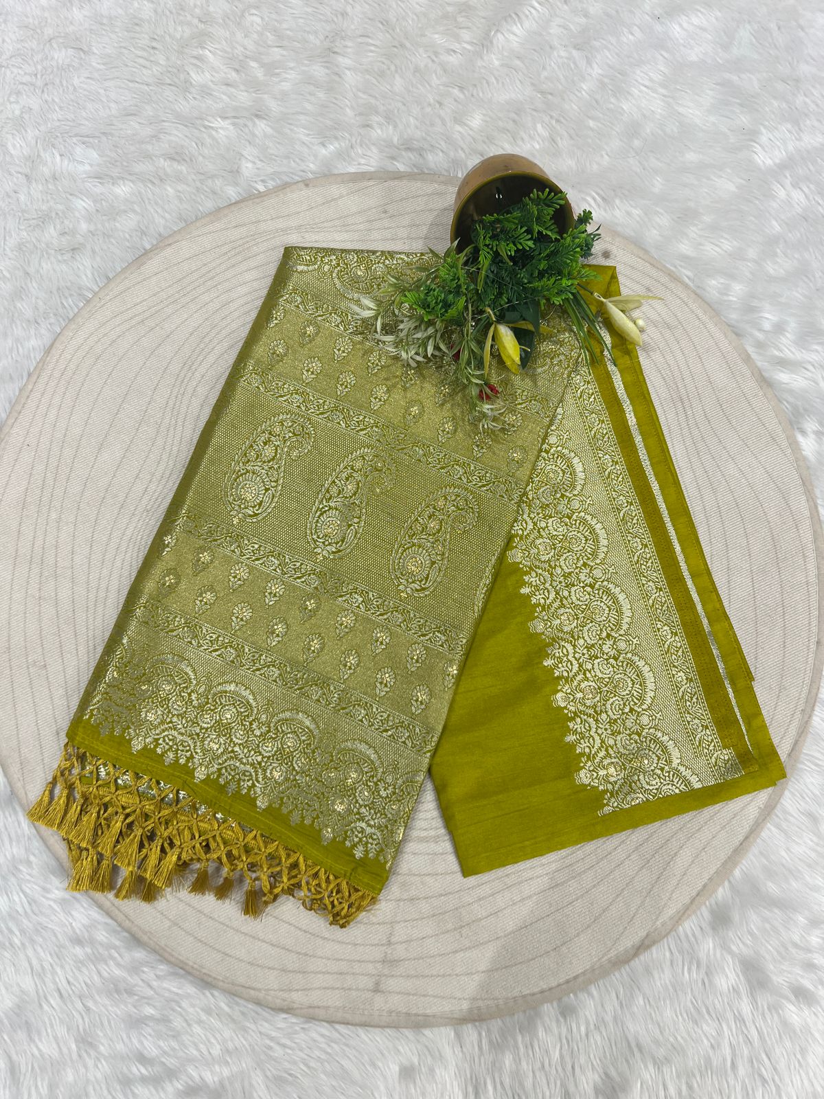 β¨ Gala Border Embroidered Saree | Multi-Color Magic π | Heavy Full Work Saree π | Festive & Bridal Favorite π