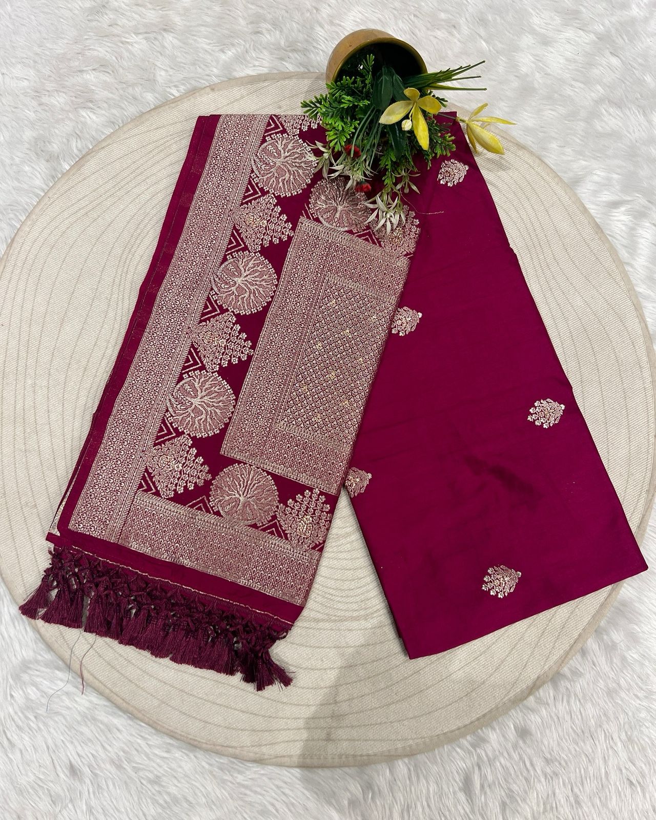 SHAGUN FASHION Gala Border Saree with Unique Embroidery | Multi-Color Elegance π | Festive & Bridal Special π