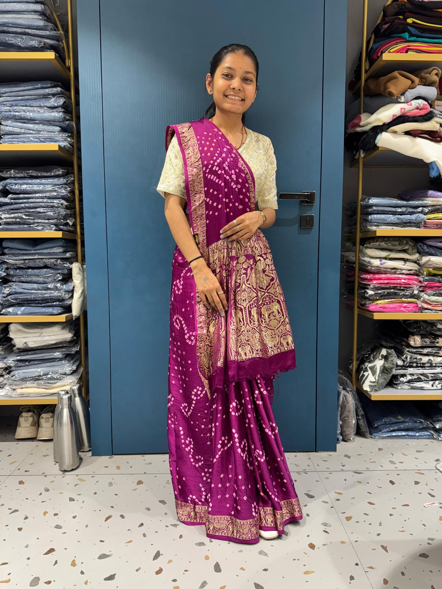 πΈ Pure Bandhani Bandhej Saree with Nakshi Pallu β¨ | Traditional Handcrafted Elegance | Festive & Cultural Wear π