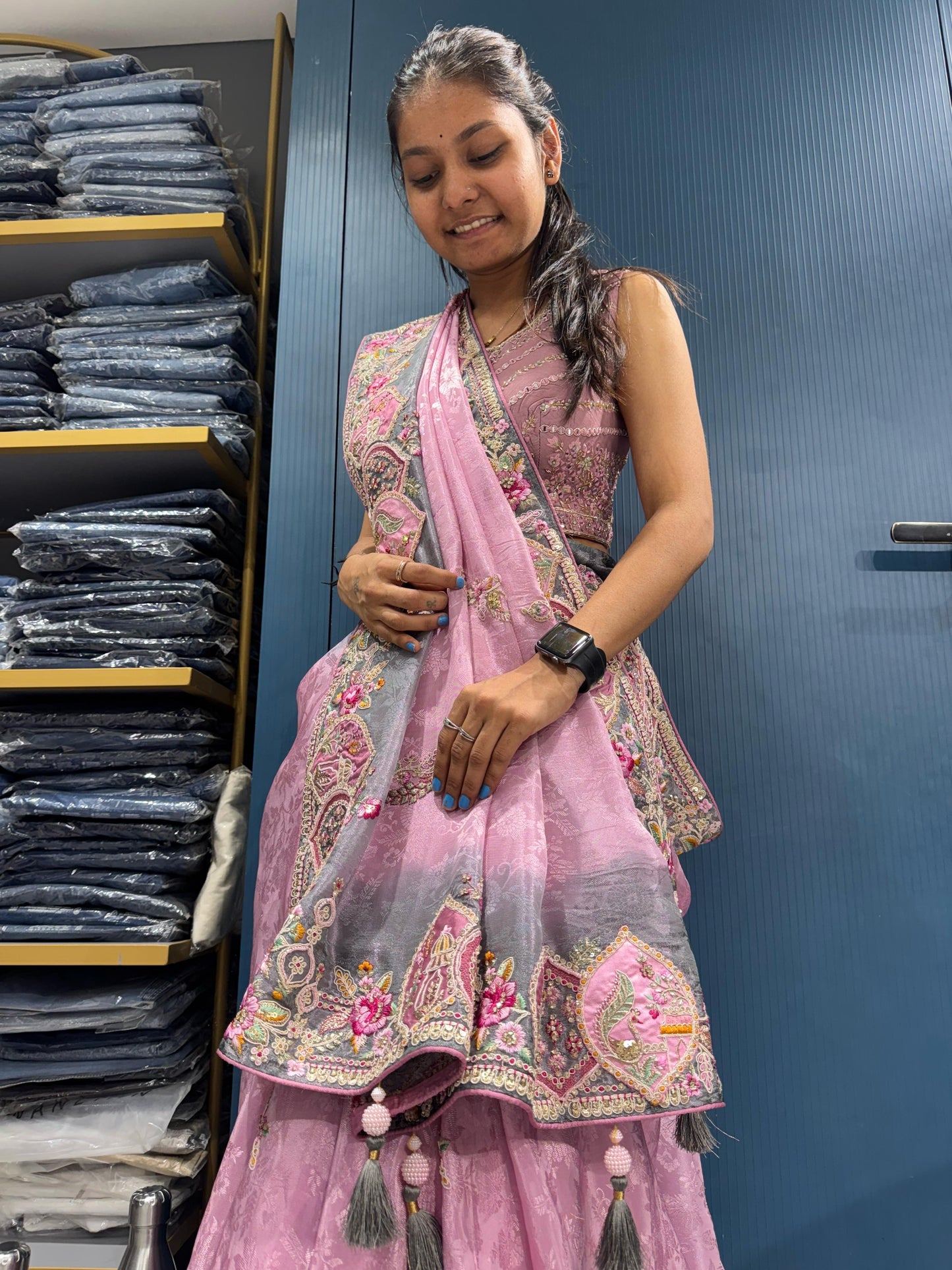 β¨ Elegant Two-Tone Designer Saree π« | Heavy Border & Full Work πΈ | Butta & Patch Design for Wedding & Party Wear π