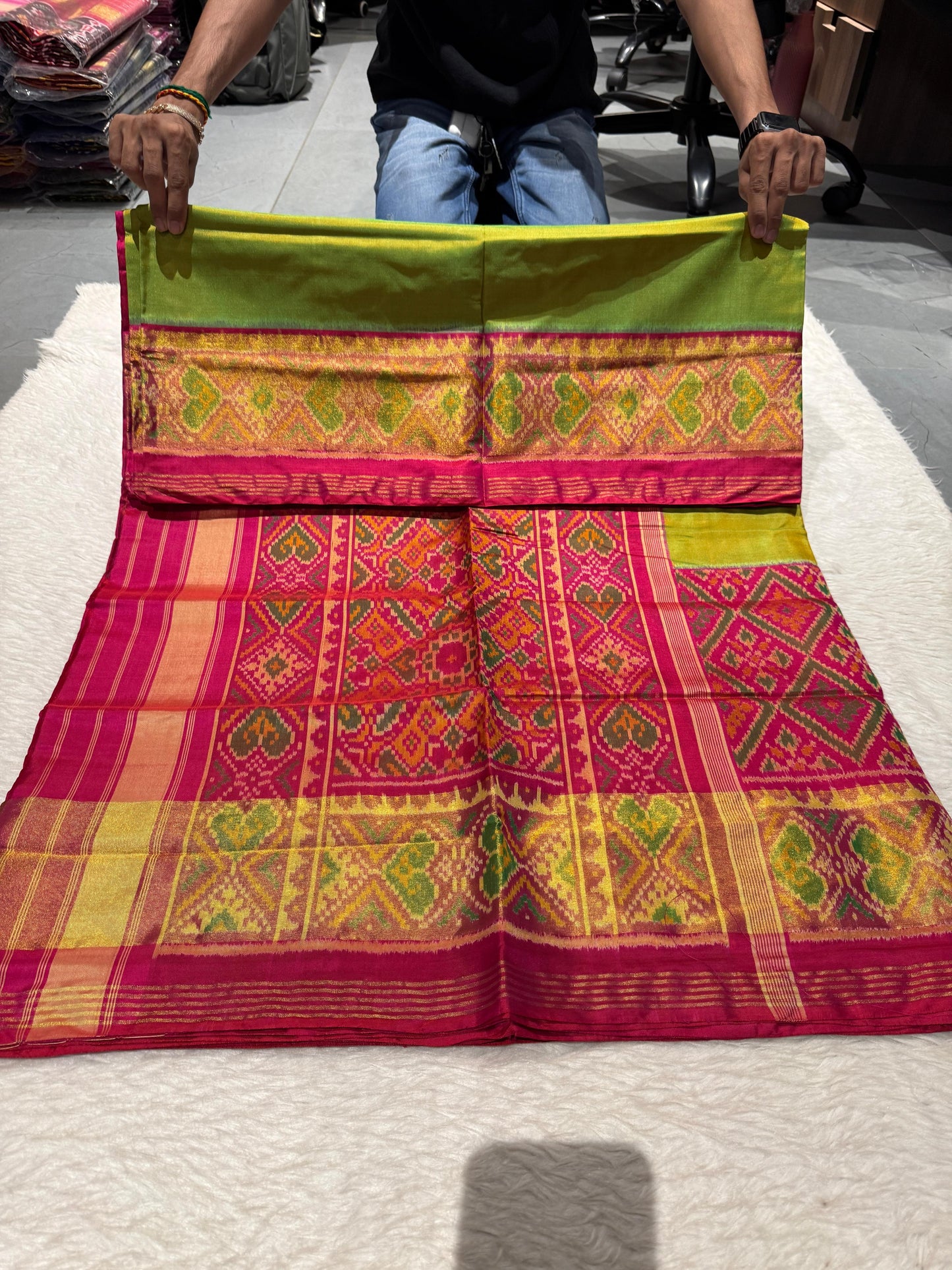 ๐ Pure Rajkoti Patola Silk Saree | Double Color Luxury Patolu ๐ซ Lightweight & Royal ๐ฎ๐ณ๐