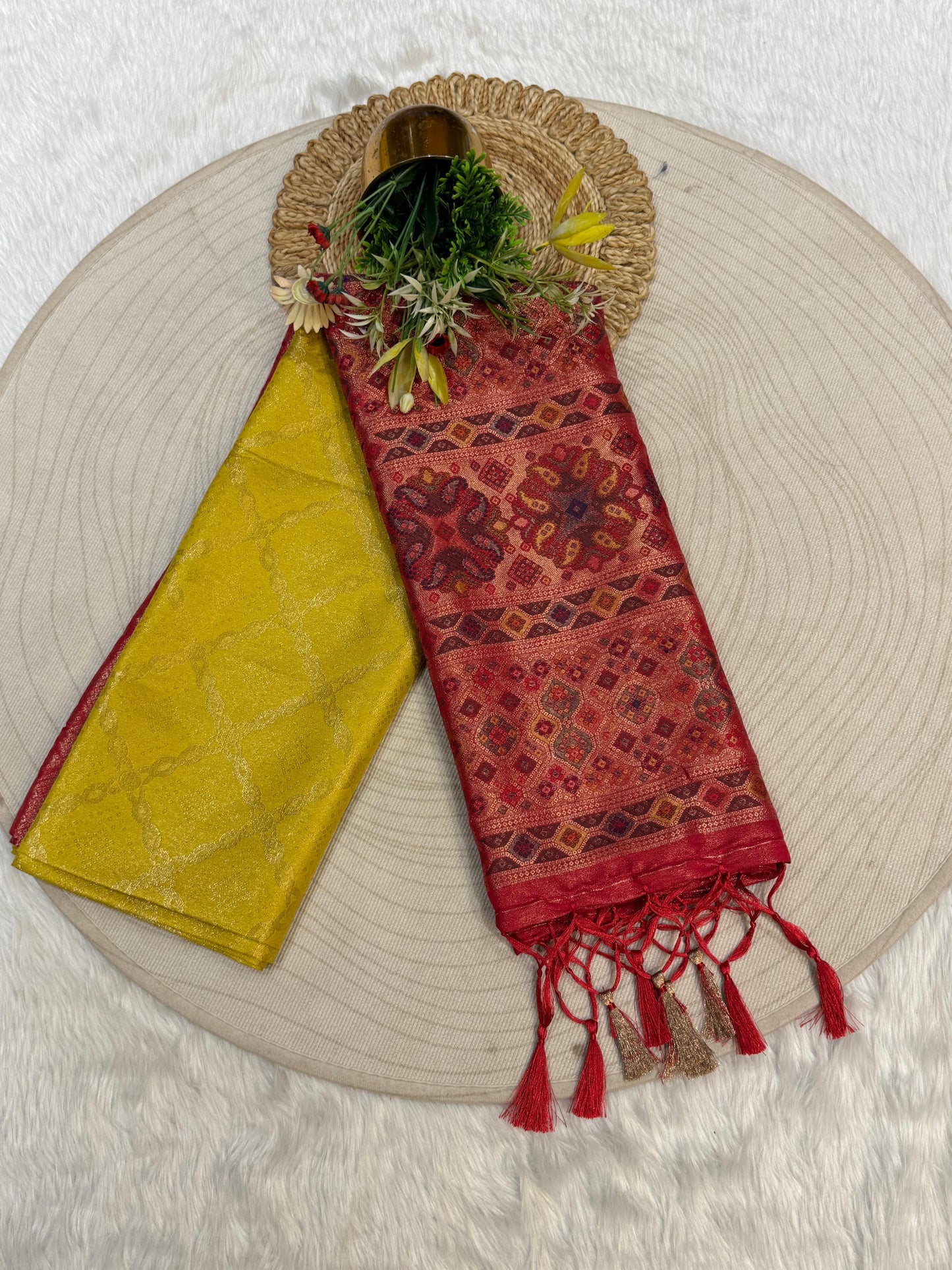 โจ Dharmavaram Soft Silk Saree ๐ | Dual Tone Beauty ๐ | Handwoven Pallu with Latkan ๐ซ | Festive Must-Have ๐