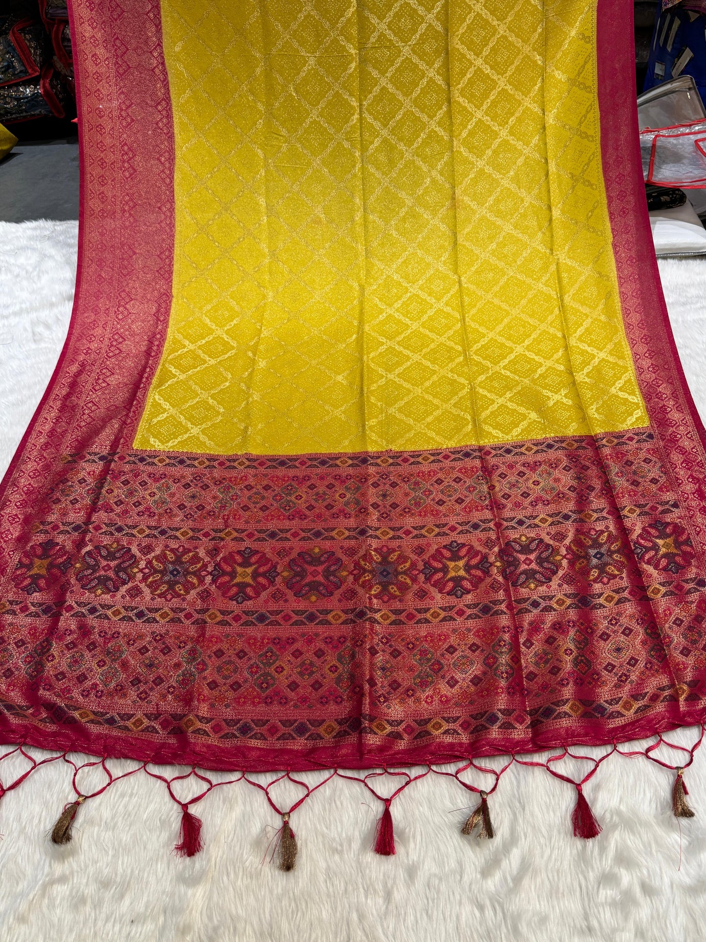โจ Dharmavaram Soft Silk Saree ๐ | Dual Tone Beauty ๐ | Handwoven Pallu with Latkan ๐ซ | Festive Must-Have ๐