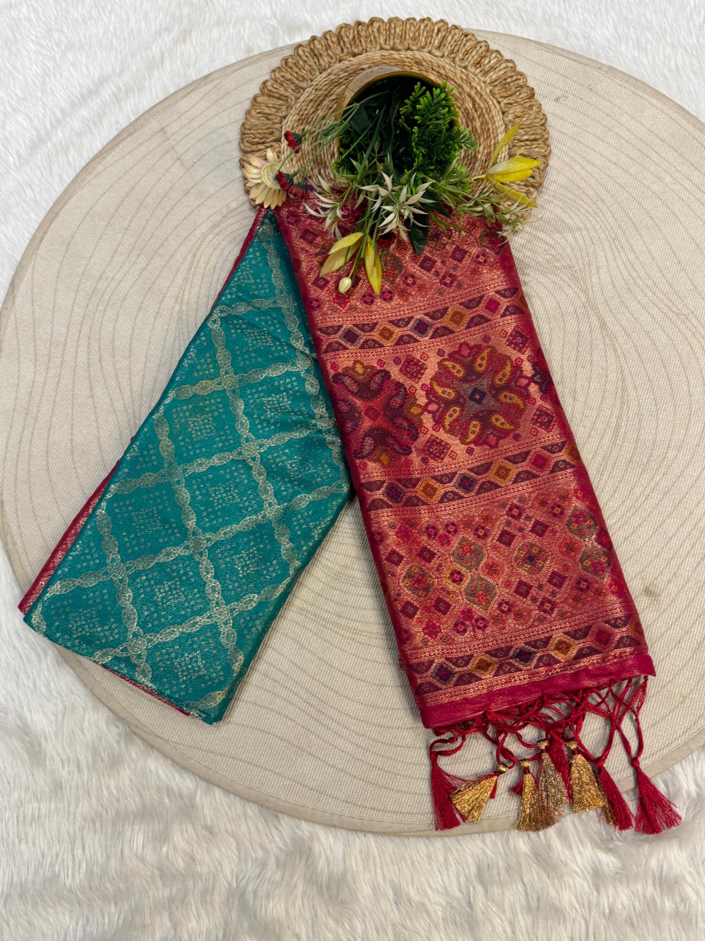โจ Dharmavaram Soft Silk Saree ๐ | Dual Tone Beauty ๐ | Handwoven Pallu with Latkan ๐ซ | Festive Must-Have ๐
