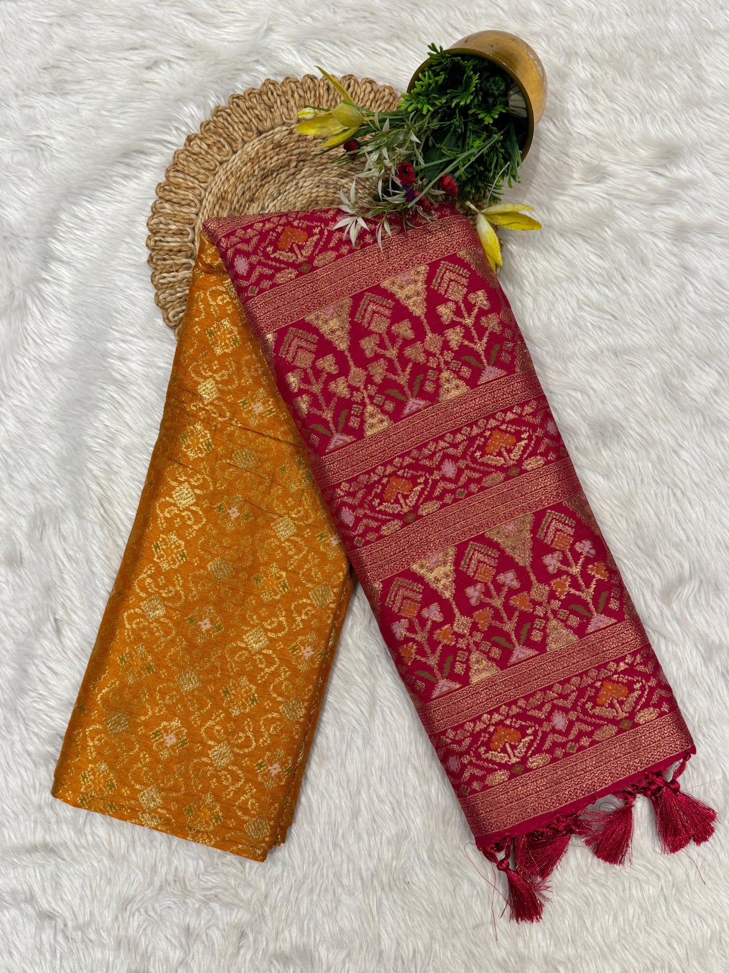 π Double Colour Designer Party Wear Saree π | Contrast Pallu with Resham Jalar Border β¨ | Shagun Fashion Exclusive