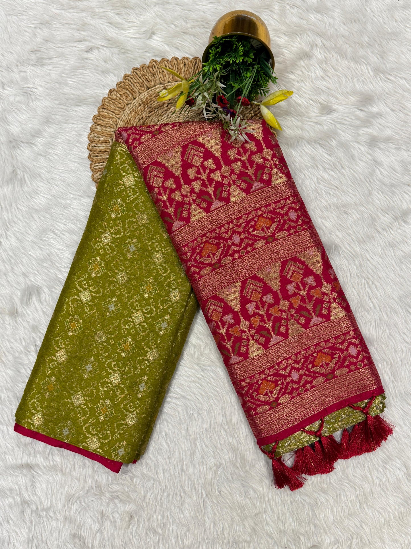 π Double Colour Designer Party Wear Saree π | Contrast Pallu with Resham Jalar Border β¨ | Shagun Fashion Exclusive