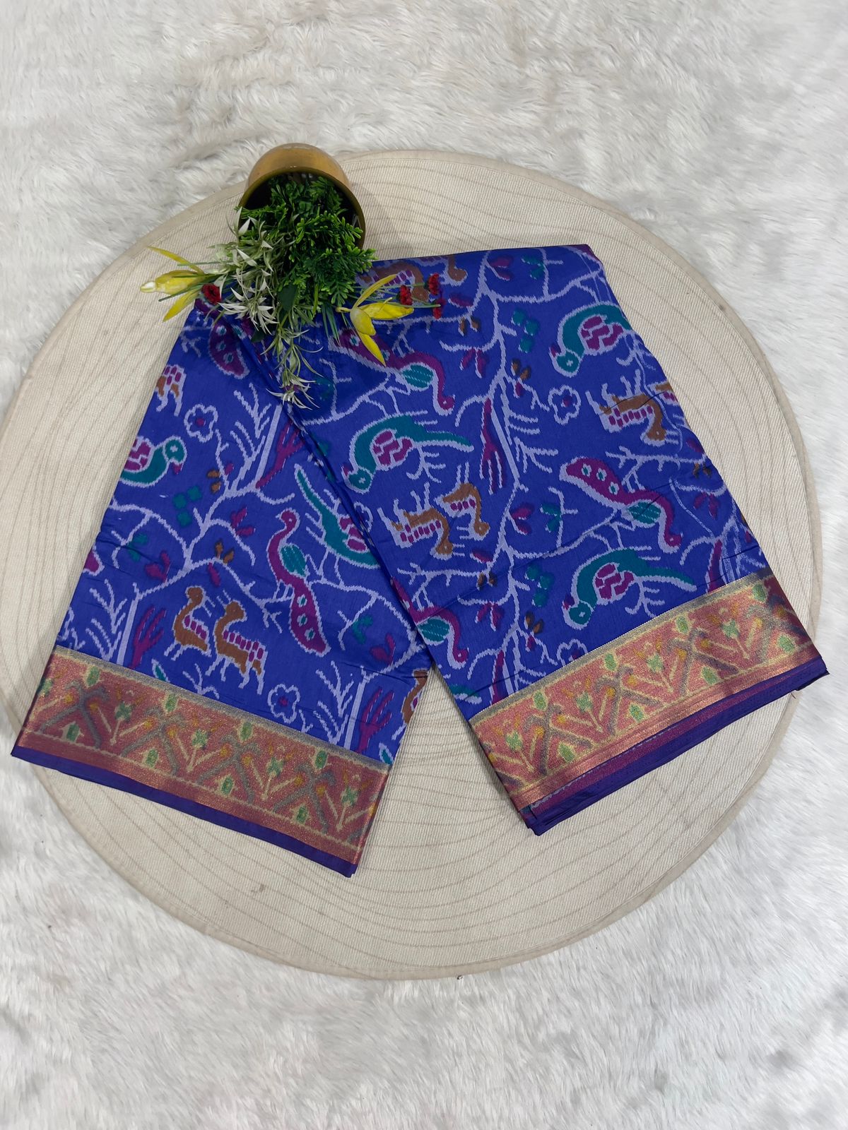 🦜✨ Patola Silk Saree with Animal & Bird Motifs | Golden Border | Shagun Fashion