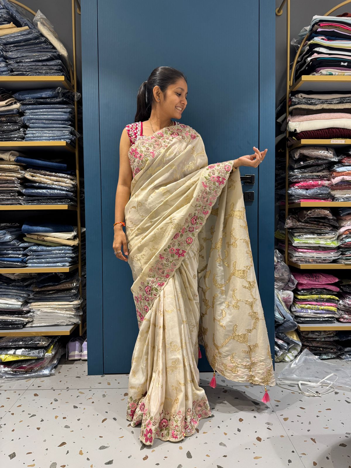 β¨ Elegant Organza Party Wear Saree with Embroidered Floral Border & Blouse | Wedding & Festive Saree by Shagun Sarees πΈπ«