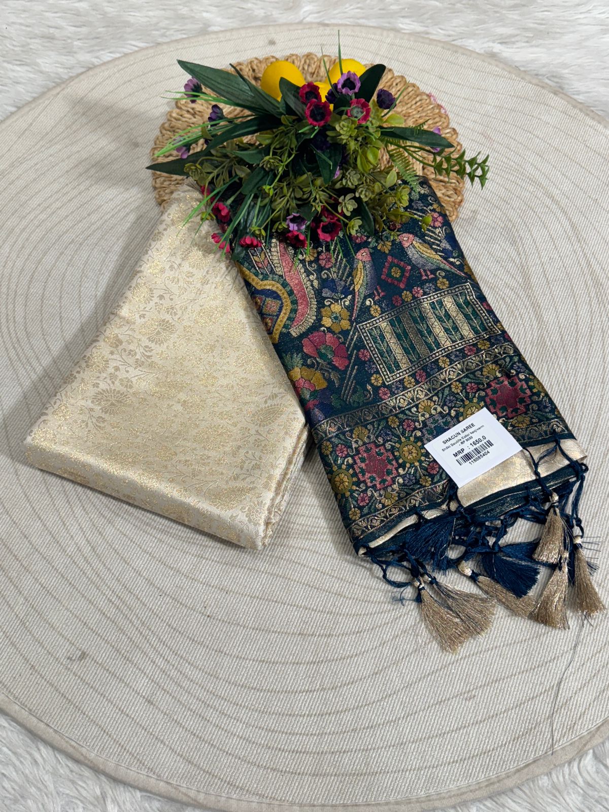 Traditional Kanjivaram Silk Saree with Rich Zari Pallu – Bridal & Festive Elegance ✨🪔👑