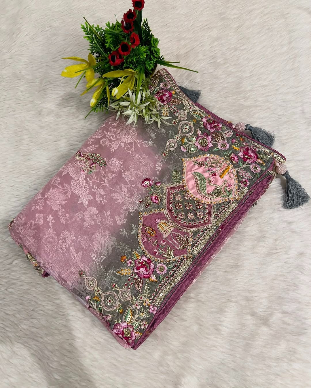 β¨ Elegant Two-Tone Designer Saree π« | Heavy Border & Full Work πΈ | Butta & Patch Design for Wedding & Party Wear π