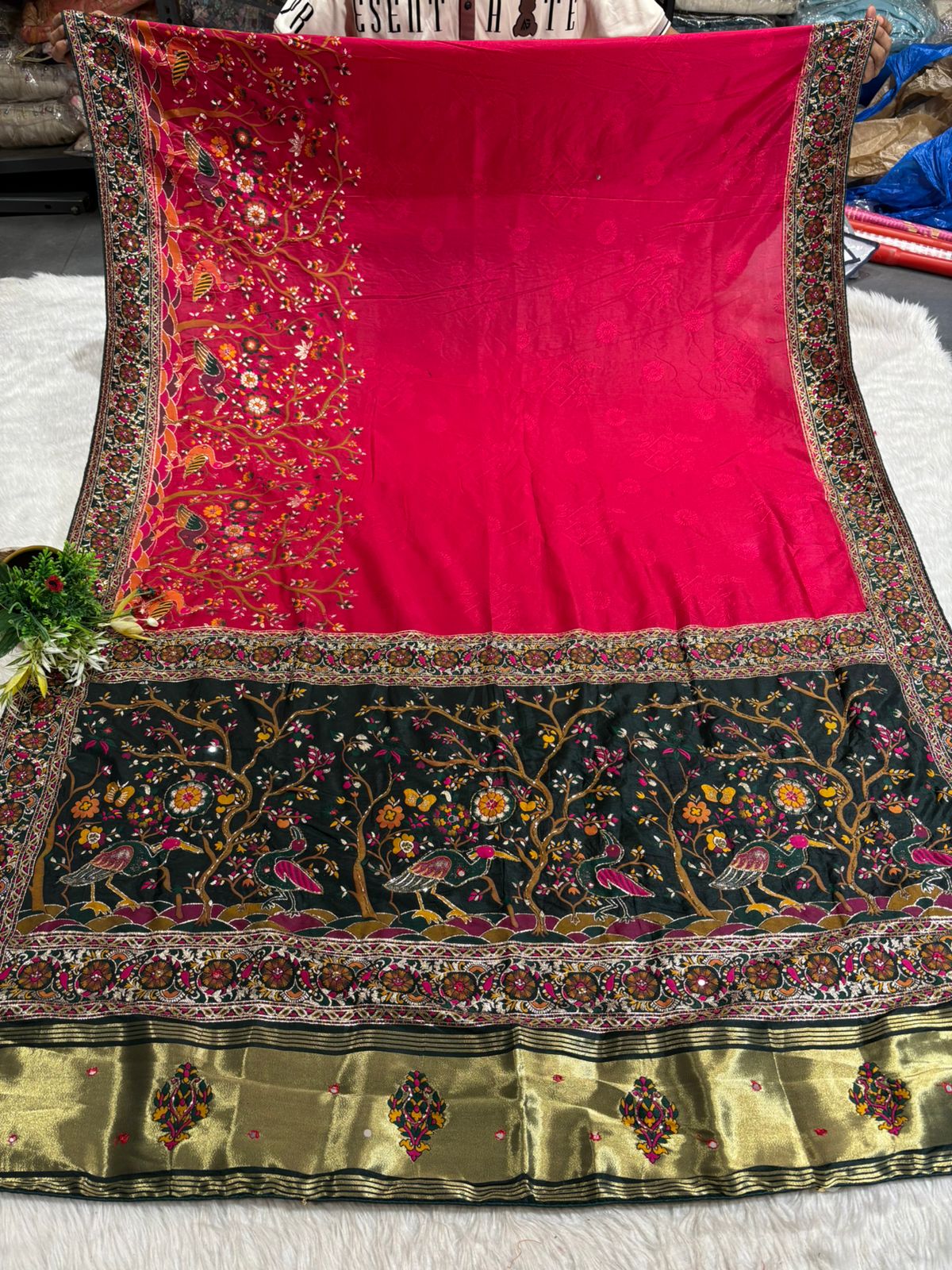 โจ Traditional Pashmina Saree with Red Maroon Pallu ๐๏ธ | Moti & Embroidery Bird Design ๐ณ | Festive & Wedding Wear ๐