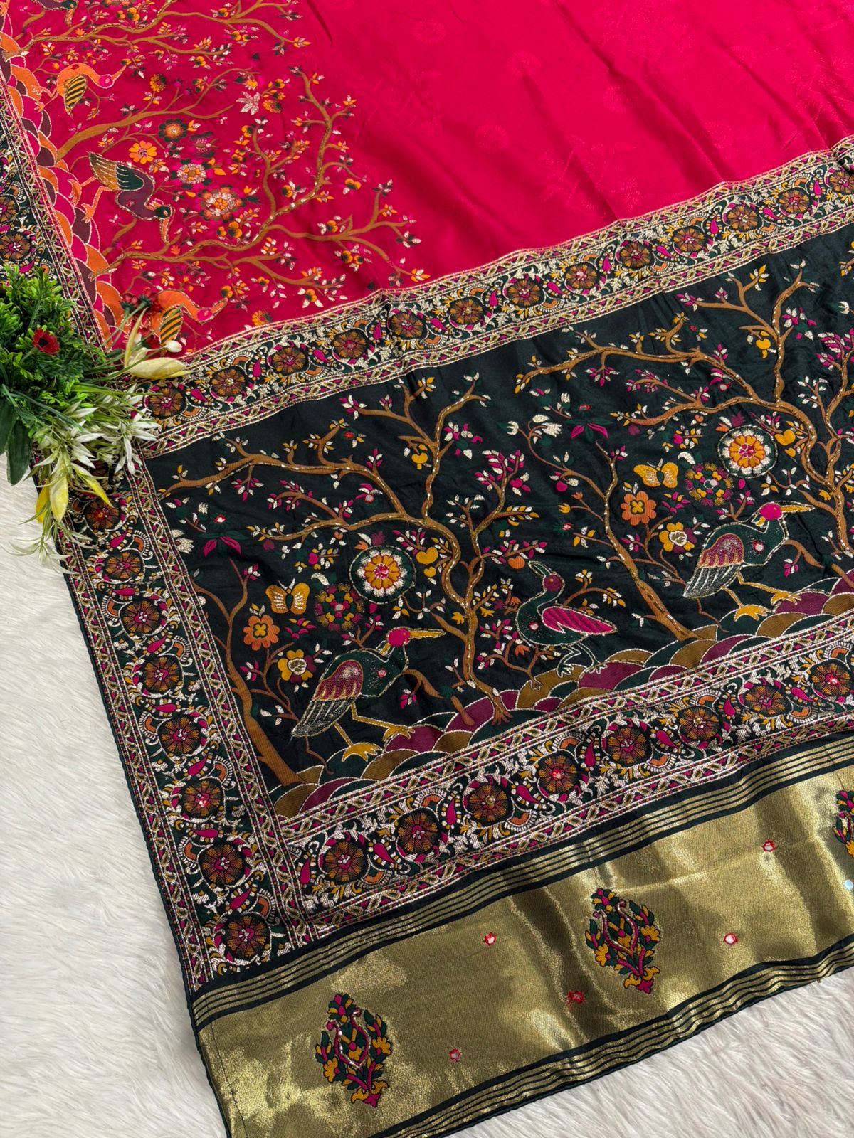 โจ Traditional Pashmina Saree with Red Maroon Pallu ๐๏ธ | Moti & Embroidery Bird Design ๐ณ | Festive & Wedding Wear ๐
