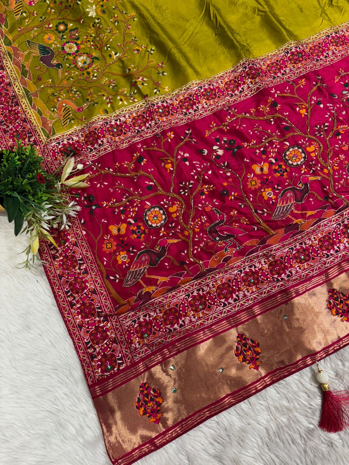 โจ Traditional Pashmina Saree with Red Maroon Pallu ๐๏ธ | Moti & Embroidery Bird Design ๐ณ | Festive & Wedding Wear ๐