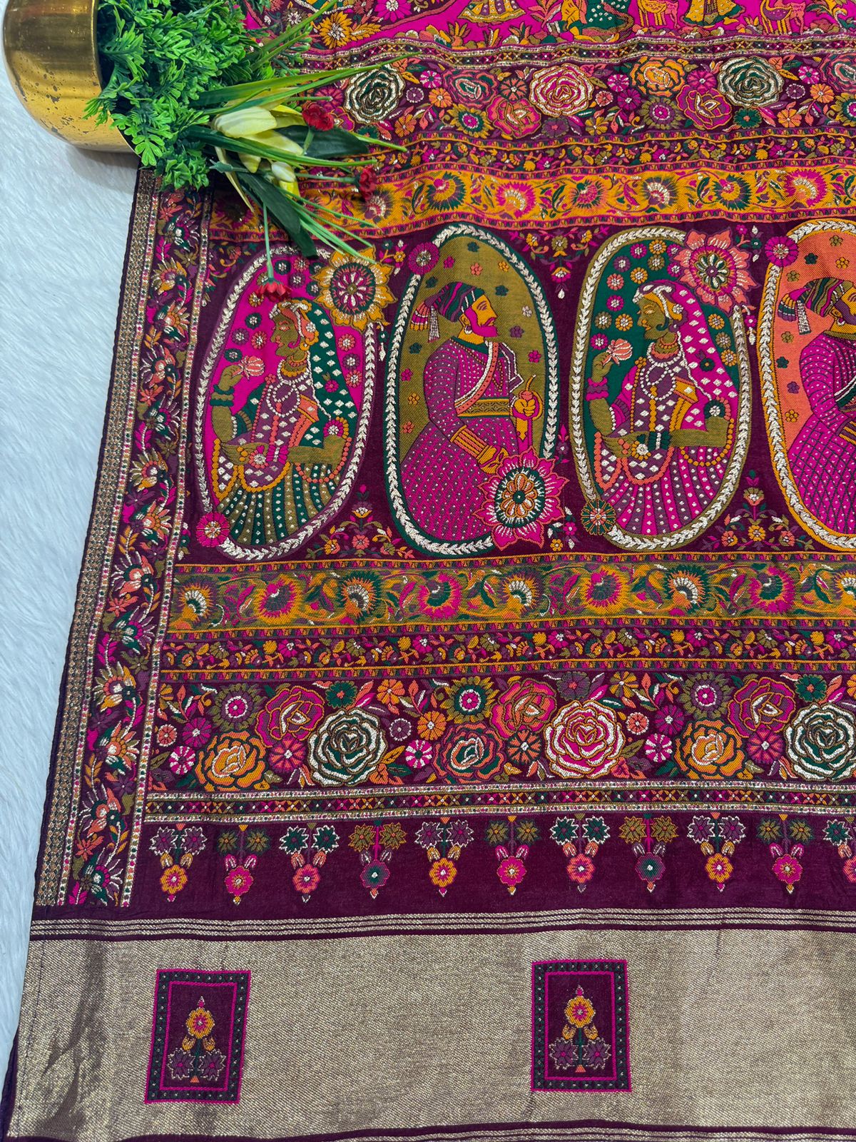 π Royal Pashmina Saree with King-Queen Pallu & Lagdi Patto | Vadivela & Floral Work | Just βΉ1850! πΈβ¨