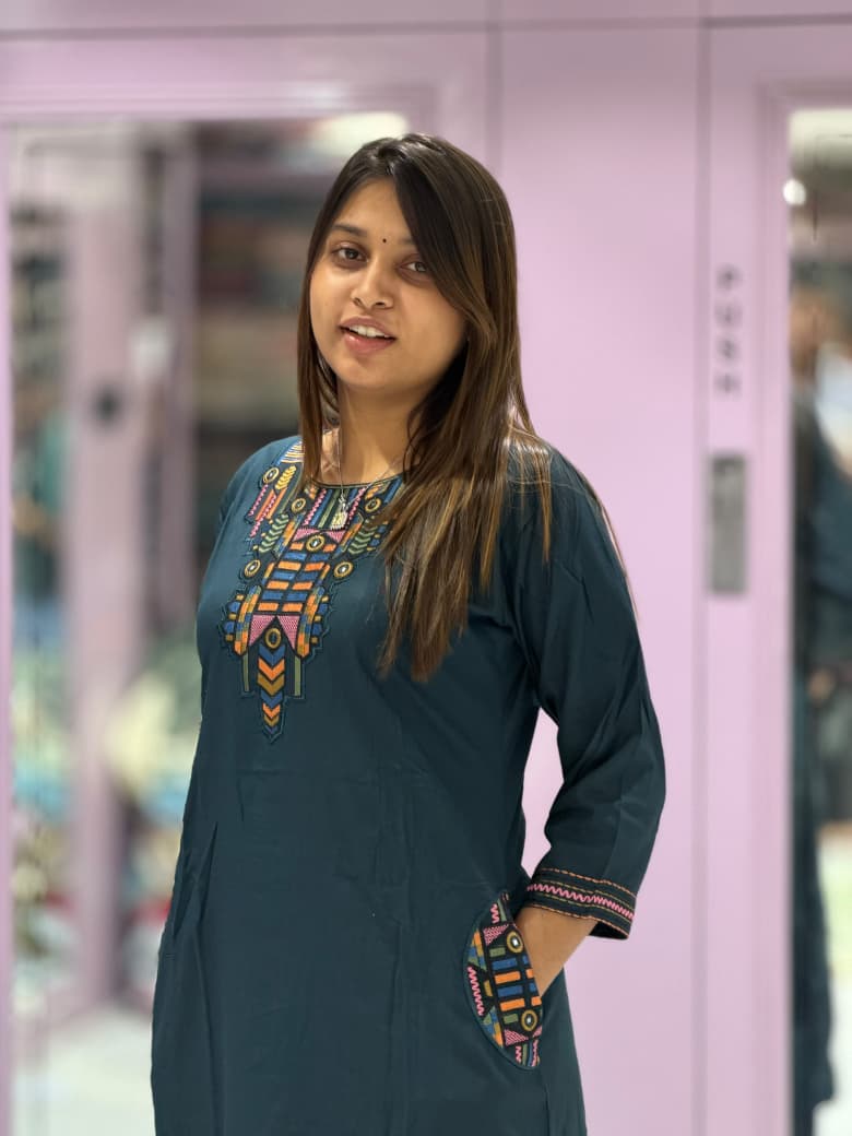 SHAGUN FASHION - Designer Neck Embroidery Kurti & Pant Set with Pockets