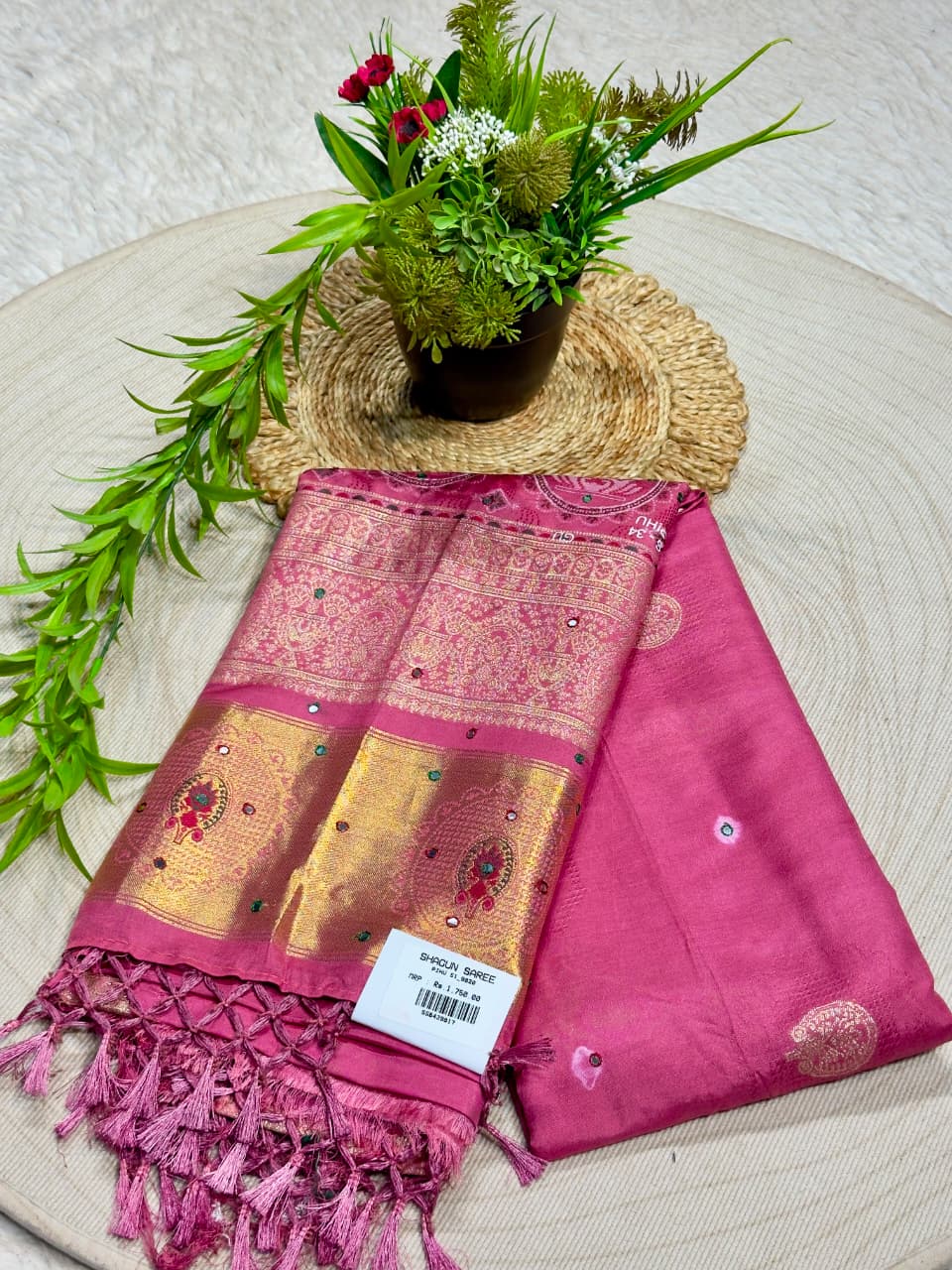 SHAGUN FASHION Exclusive Soft Silk Saree with Traditional Kalamkari Lotus & Elephant Weave Pallu, Mirror Handwork & Rich Golden Zari Border ✨