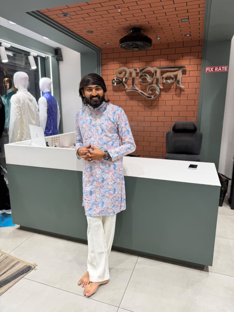 SHAGUN FASHION – Men’s Printed Designer Kurta Set