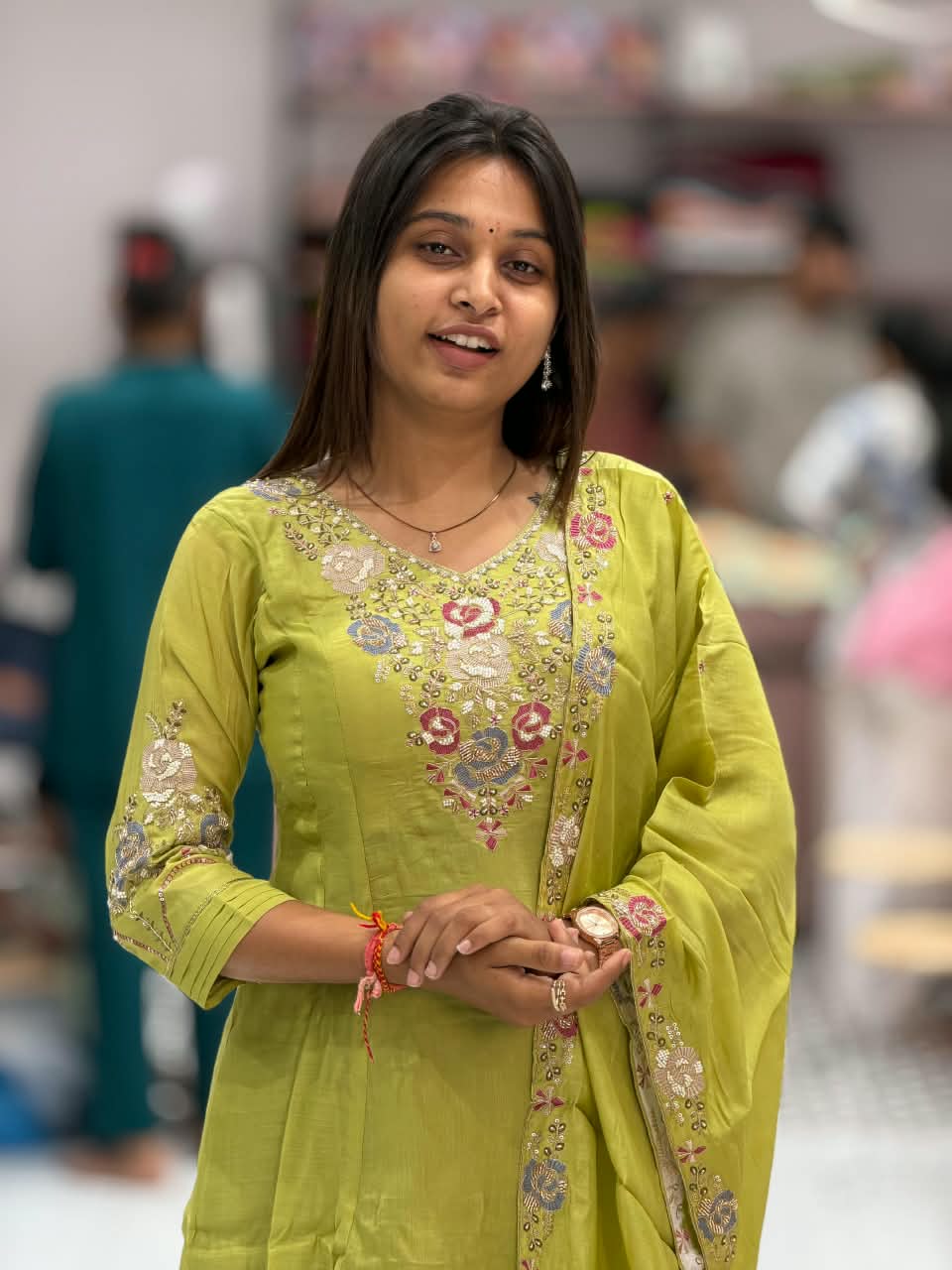 SHAGUN FASHION – Designer Floral Embroidery Kurti Set with Dupatta