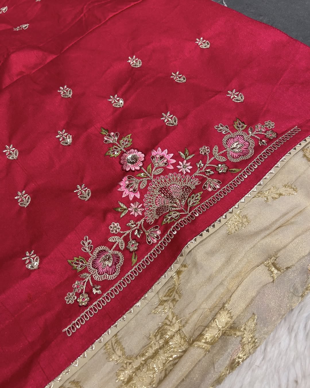 β¨ Elegant Organza Party Wear Saree with Embroidered Floral Border & Blouse | Wedding & Festive Saree by Shagun Sarees πΈπ«