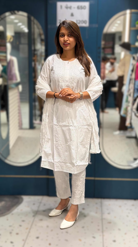 SHAGUN FASHION Cotton Kurta Set with Subtle Embroidery | Classic Ethnic Wear for Women