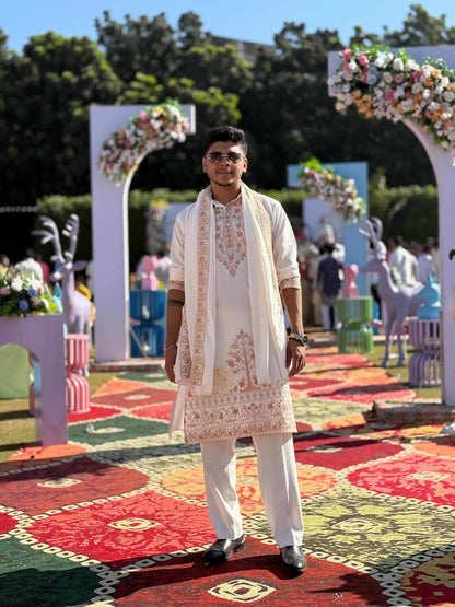 SHAGUN FASHION Ivory Embroidered Kurta Set with Dupatta – Heritage Motif Festive Wear