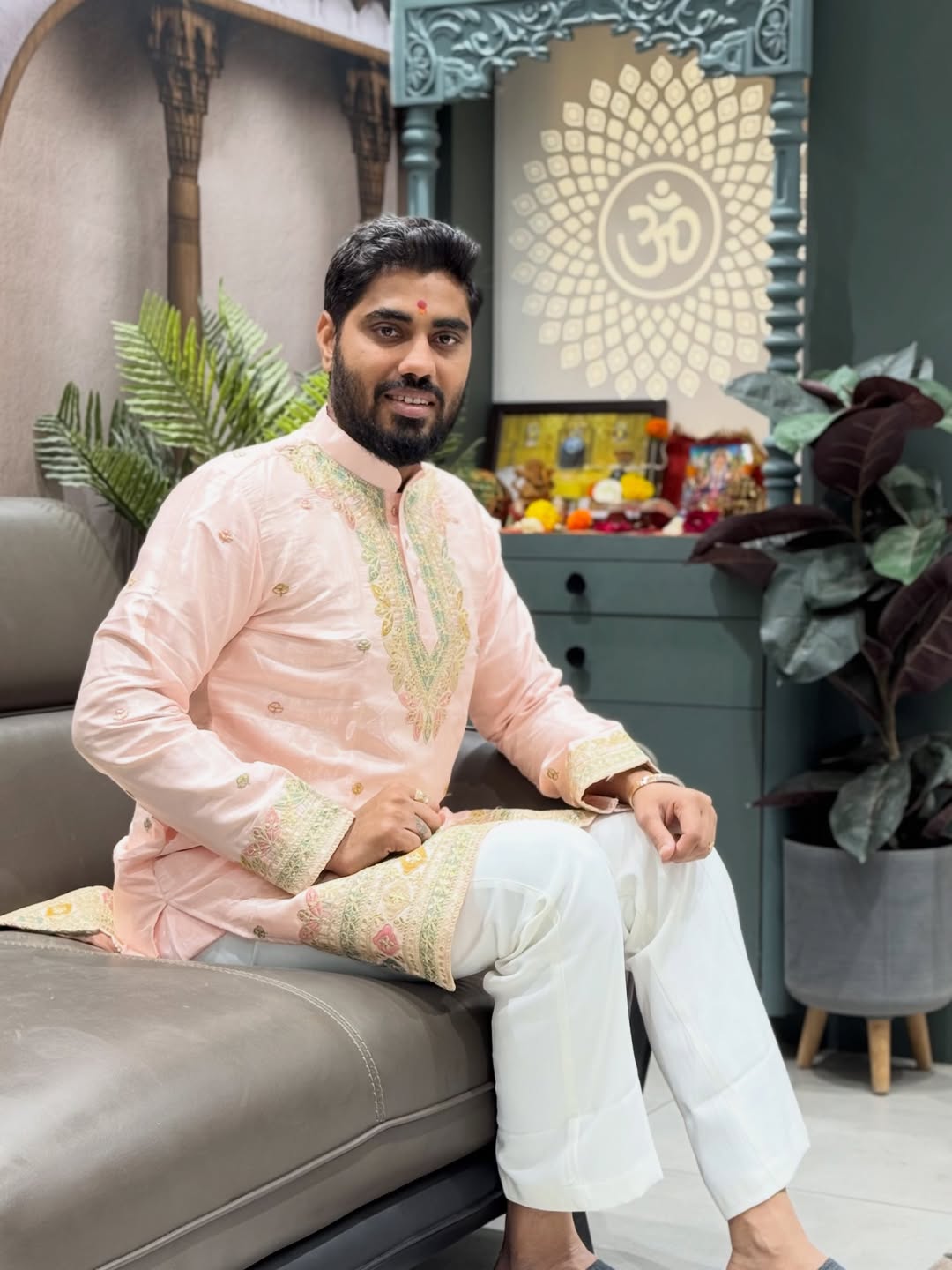 SHAGUN FASHION Embroidered Kurta for Men – Royal Festive Ethnic Wear