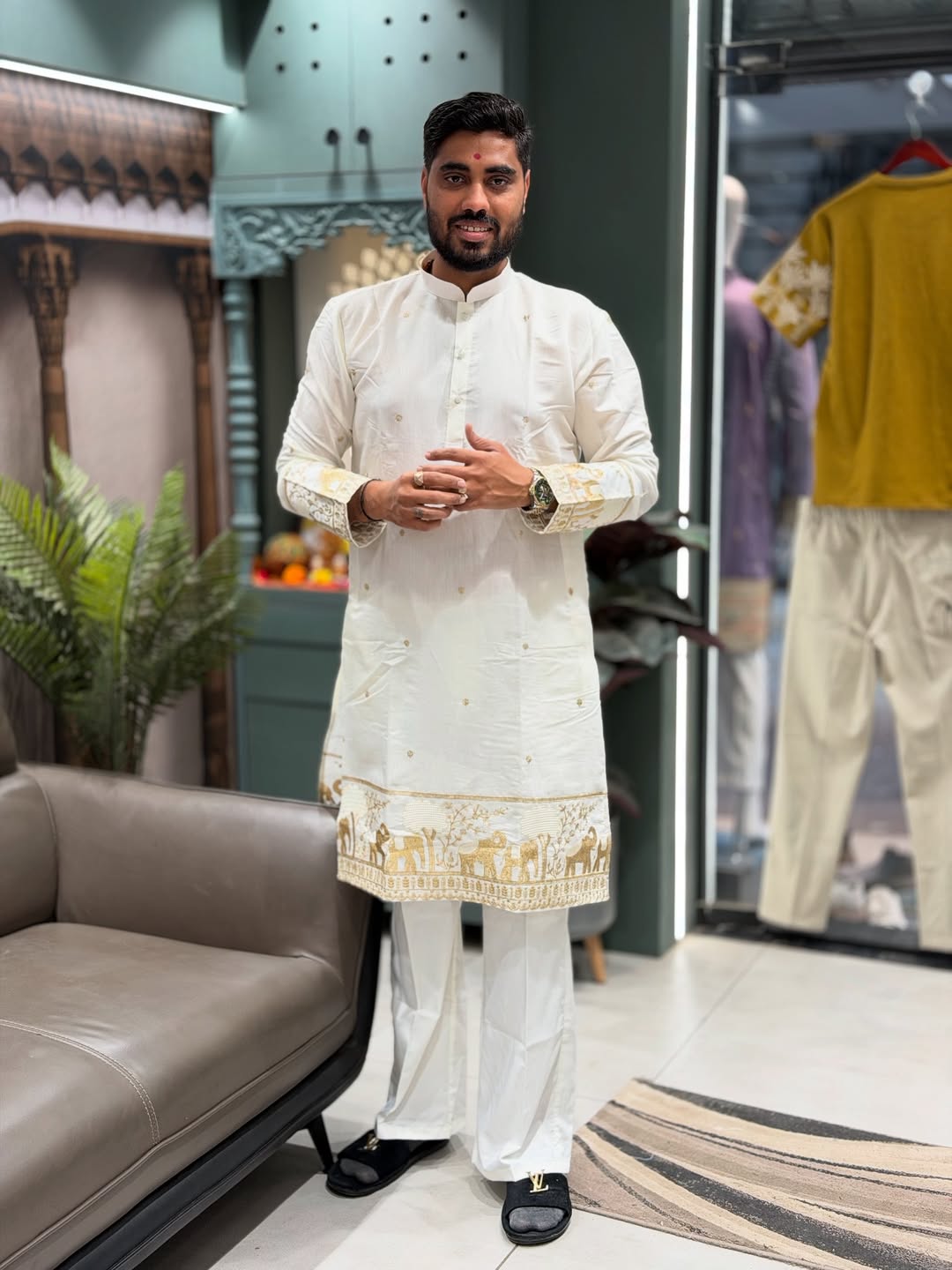 SHAGUN FASHION Royal Elephant Motif Embroidered Men’s Kurta Set Collection