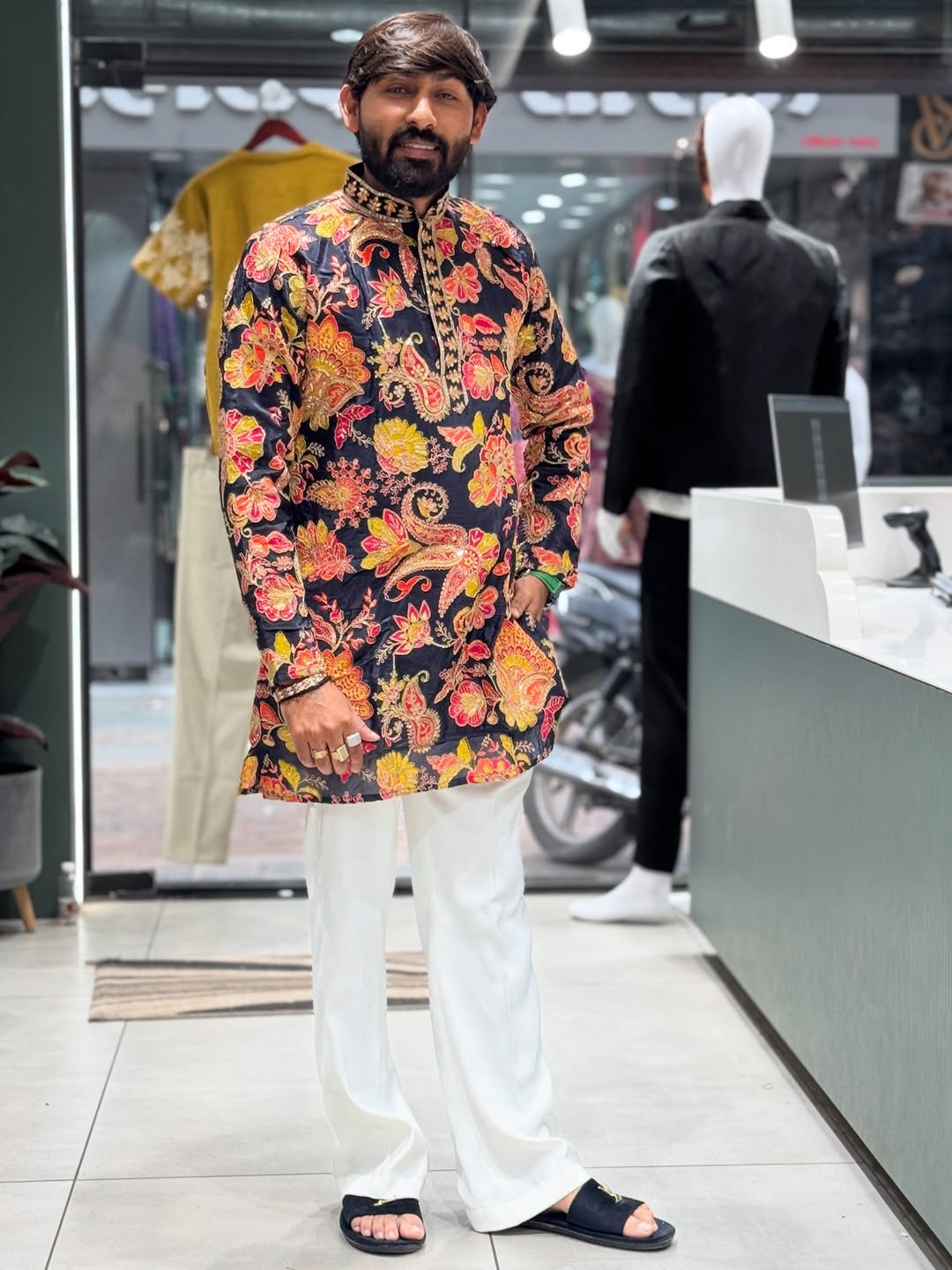 SHAGUN FASHION Men’s Premium Floral Embroidered Kurta – Festive & Wedding Wear Collection