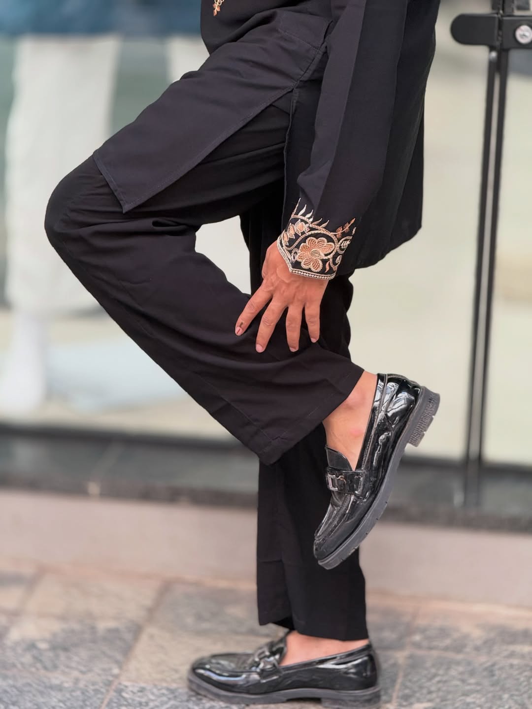 Black Embroidered Festive Kurta Set for Men | Stylish Ethnic Wear by SHAGUN FASHION