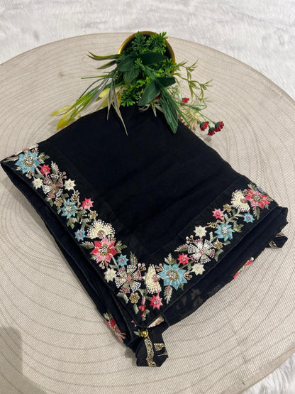Elegant Organza Saree with Border Work & Designer Blouse🌸✨