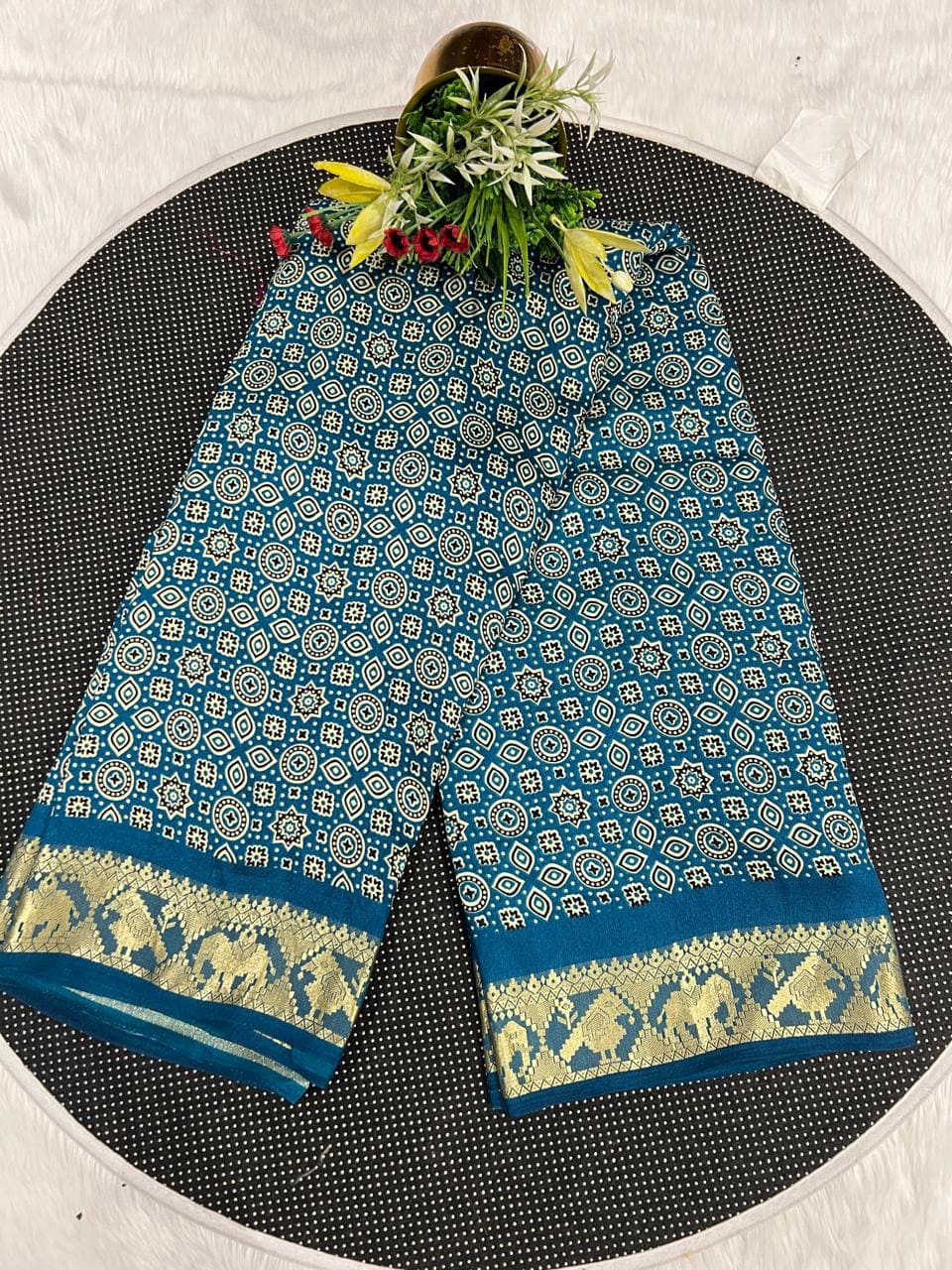 Stunning Ajarakh Saree – Tradition at an Affordable Price 🌿✨