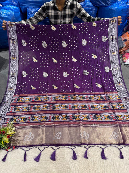 Exquisite Patola Saree with Lagdi Patto – Elegant Birds Work on Pallu 🦋✨