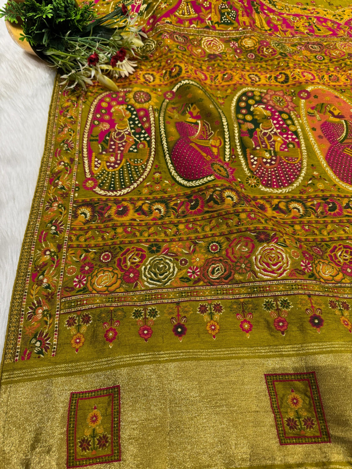 👑 Royal Pashmina Saree with King-Queen Pallu & Lagdi Patto | Vadivela & Floral Work | Just ₹1850! 🌸✨