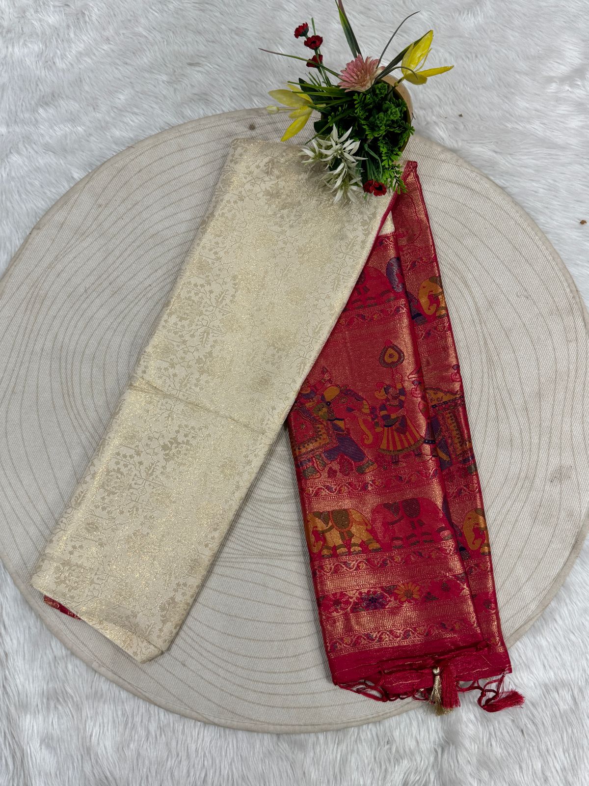 ✨ Elegant Dual-Tone Kanjivaram Silk Saree with Designer Pallu | Traditional Yet Trendy 💃