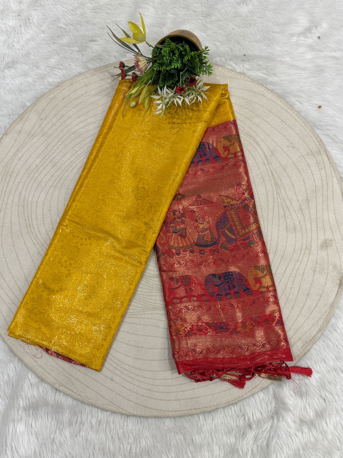 ✨ Elegant Dual-Tone Kanjivaram Silk Saree with Designer Pallu | Traditional Yet Trendy 💃