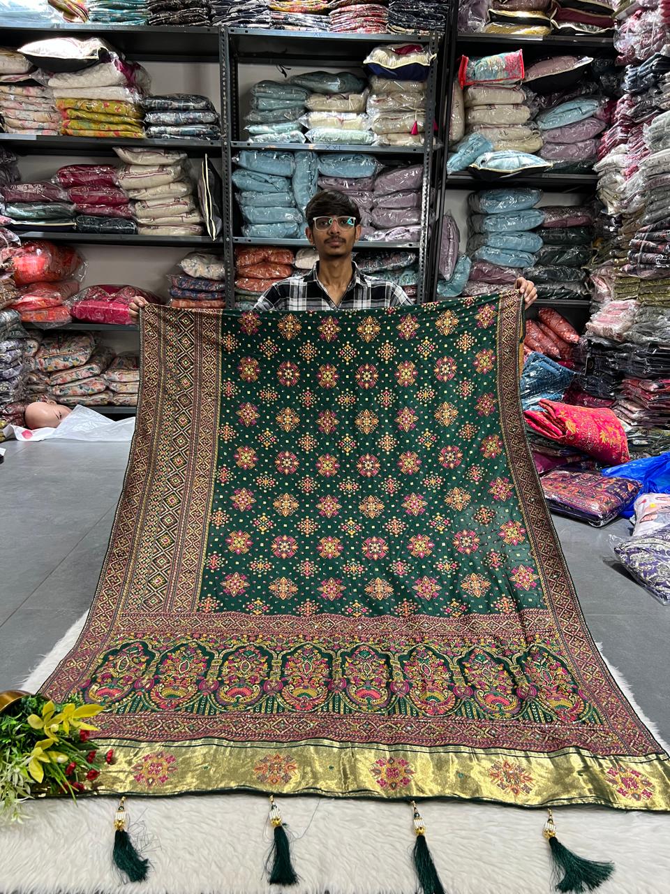 💖 Elegant Pashmina Kalamkari Saree 🌿 | Heavy Butta Work Pallu & Designer Border | Trending Gujarati Style 💫