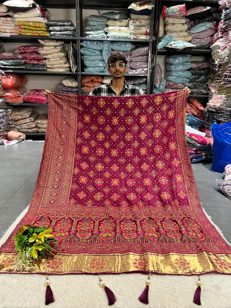 💖 Elegant Pashmina Kalamkari Saree 🌿 | Heavy Butta Work Pallu & Designer Border | Trending Gujarati Style 💫