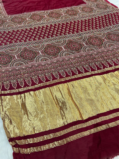 🌿 Maroon Ajrakh Print Saree with Floral Touch 🌸 | Lagdi Patto in Pallu ✨ | Elegant Gala Border 👑 | Handcrafted Gujarati Weave 🇮🇳
