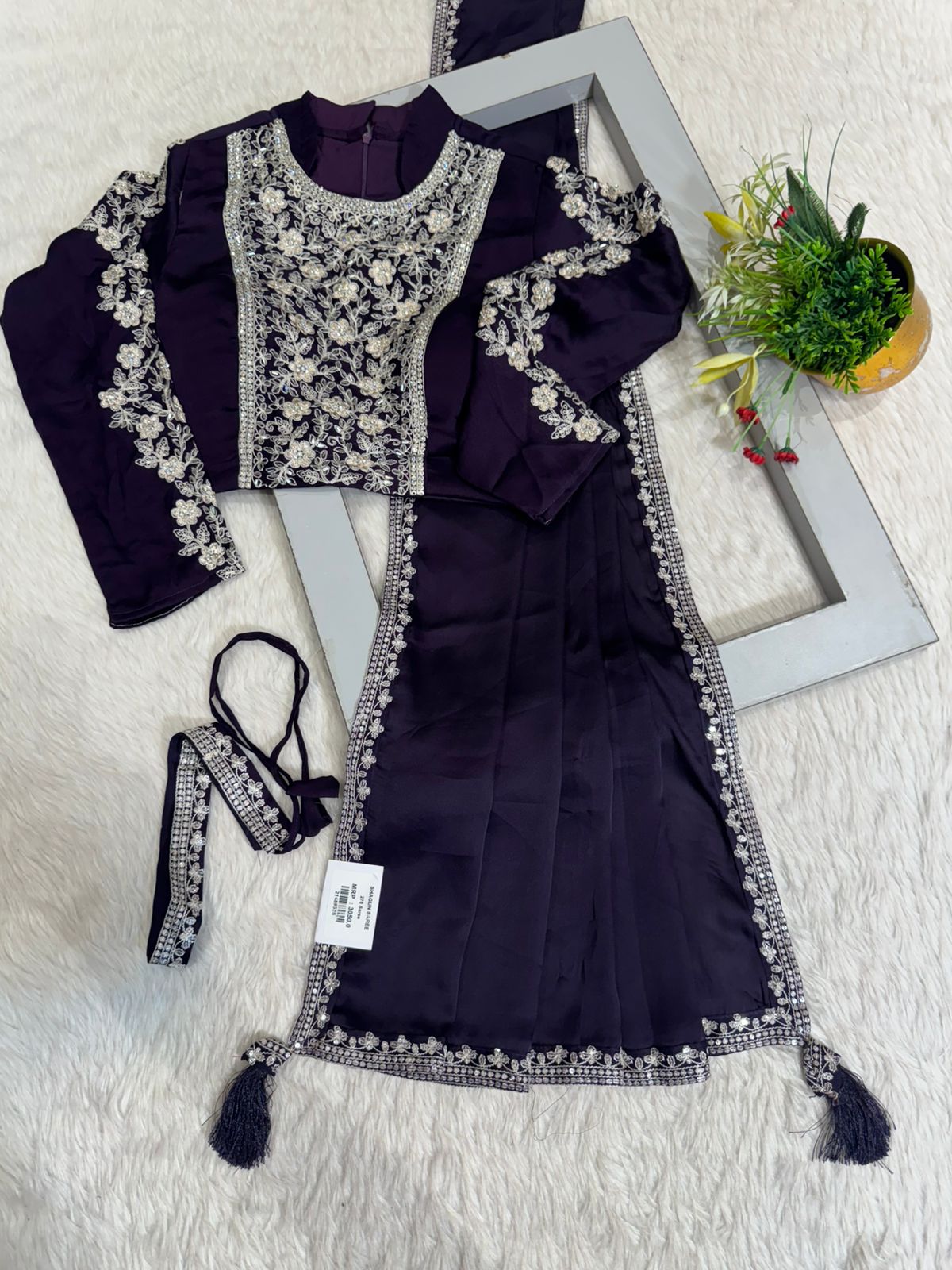 🧵 Premium Embroidered Saree Set with Belt | Designer Look | Shagun Sarees ✨