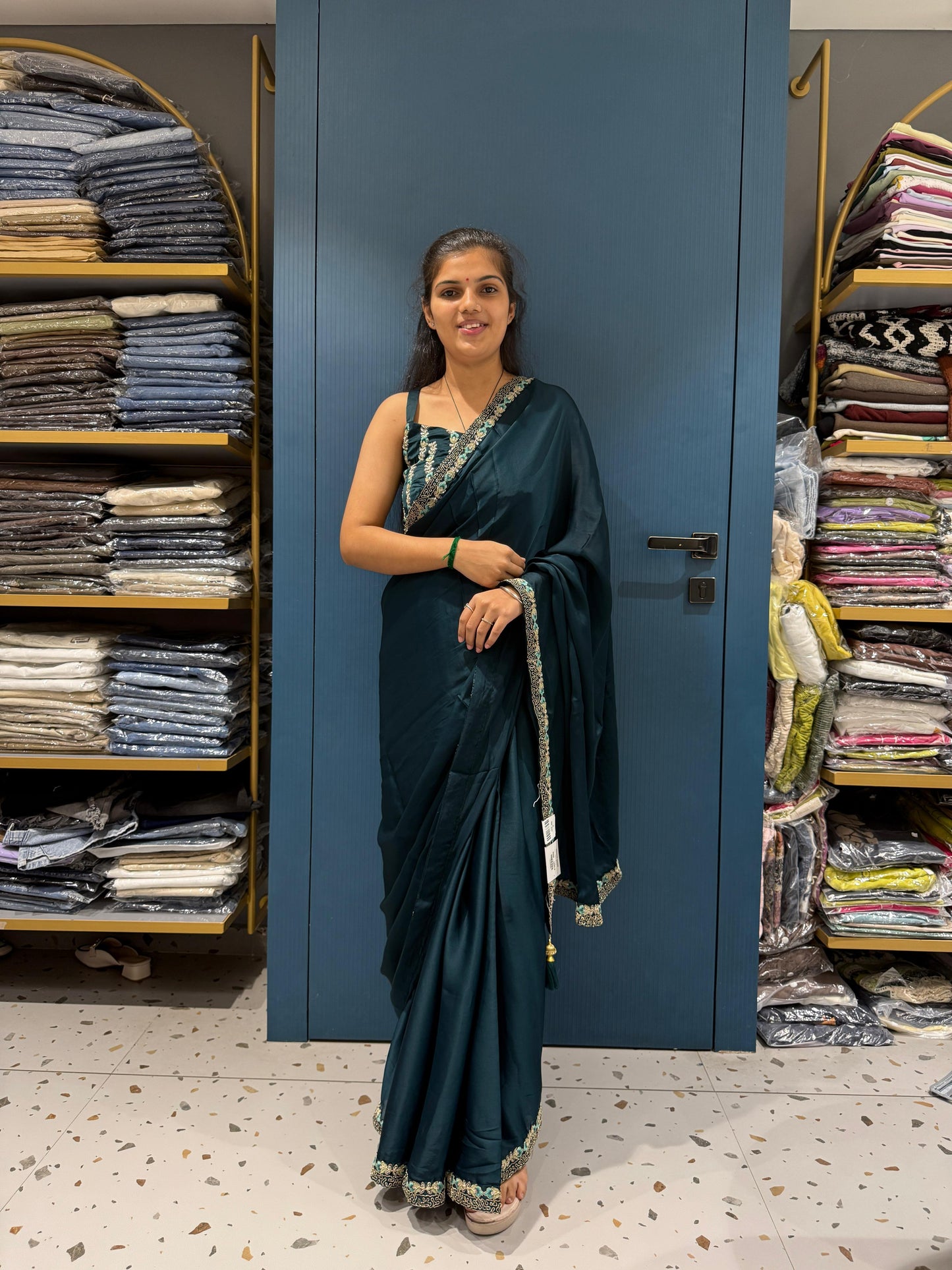 Designer Party Wear Saree with Embroidered Shrug & Blouse – Shagun Fashion Exclusive ✨