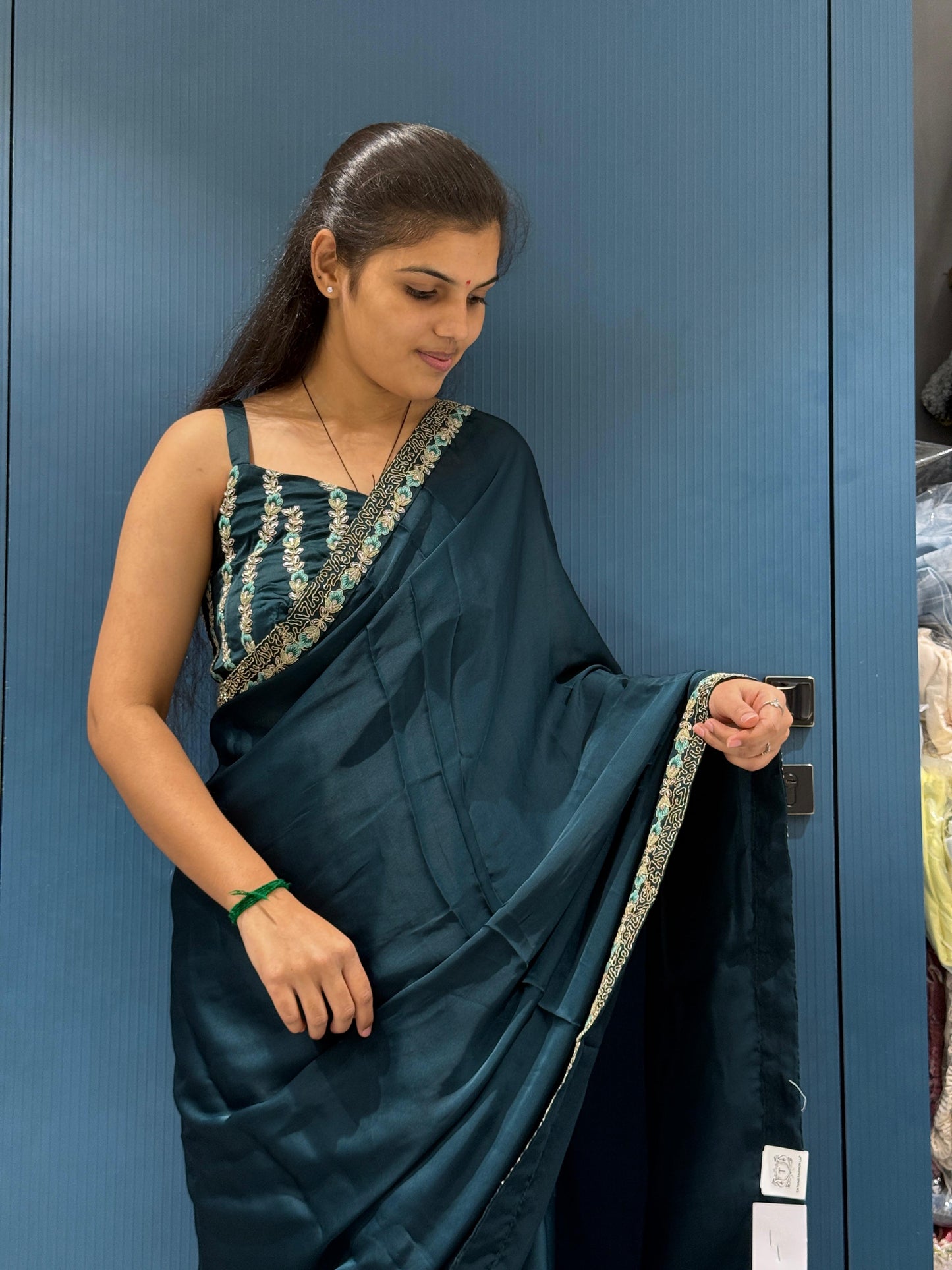 Designer Party Wear Saree with Embroidered Shrug & Blouse – Shagun Fashion Exclusive ✨