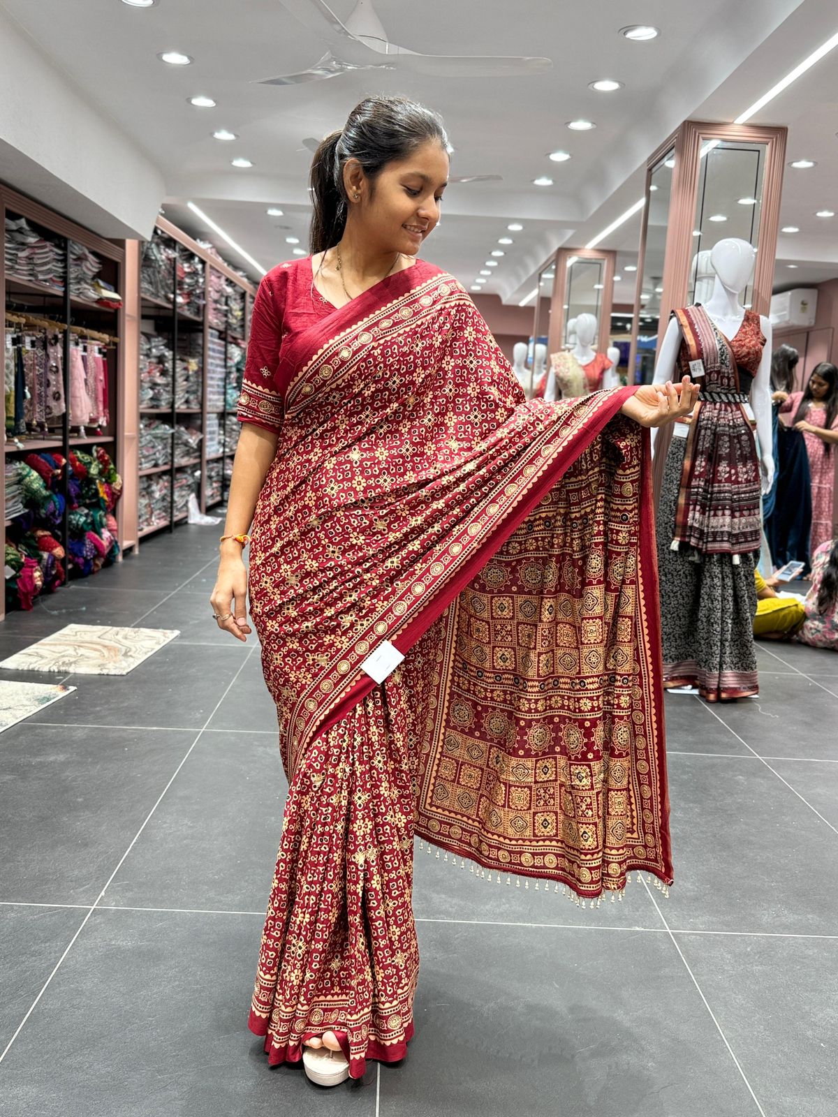 Elegant Ajrakh Print Cotton Saree in Maroon – Traditional Ethnic Wear