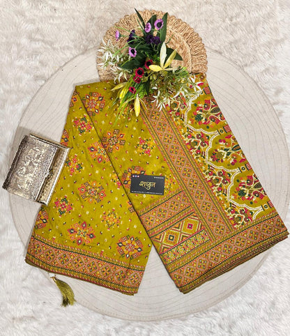 Pashmina Saree with Lagdi Patta & Tassel Pallu