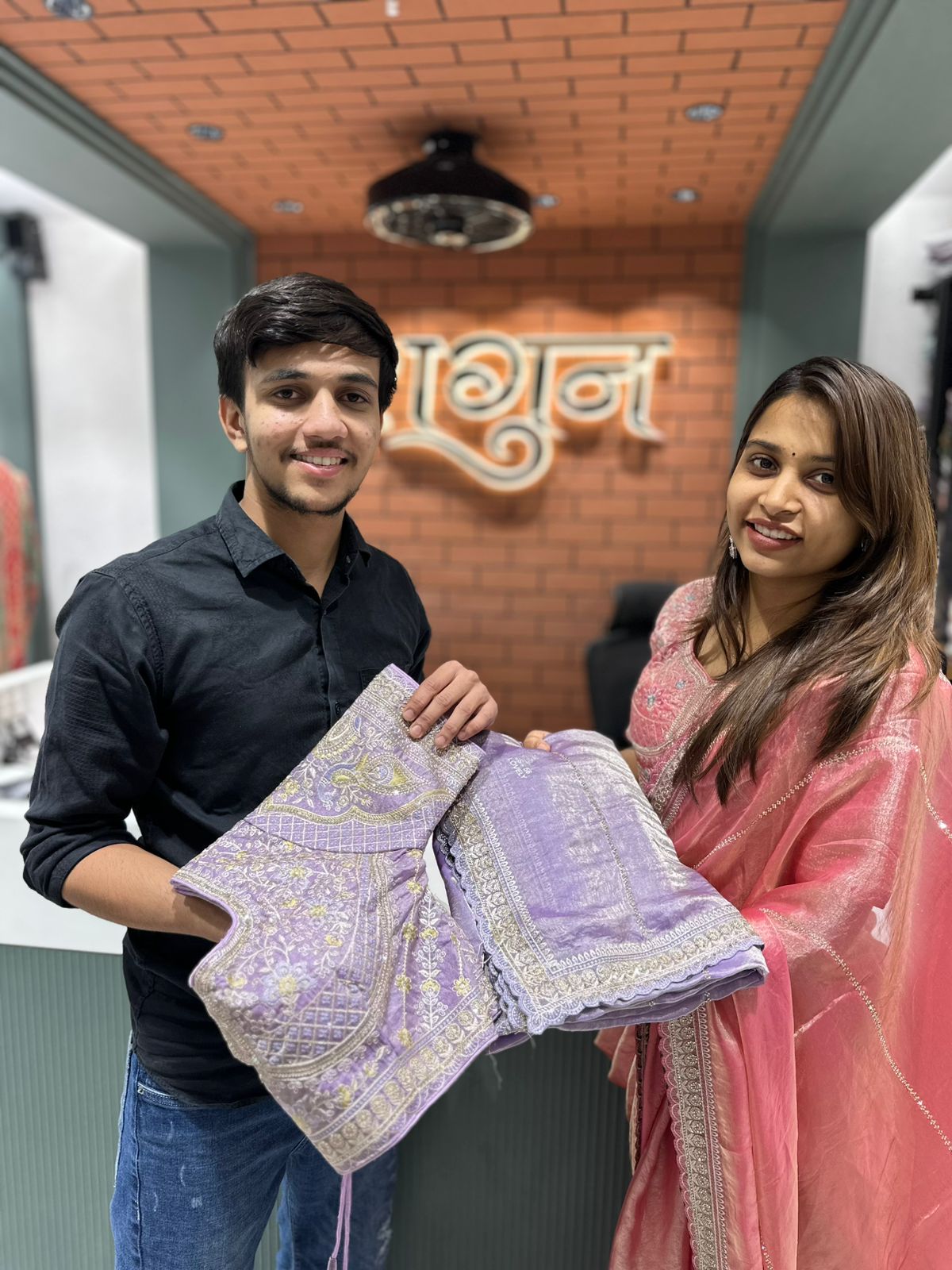 Organza Saree with Embroidered Border & Heavy Work Blouse | Designer Party Wear