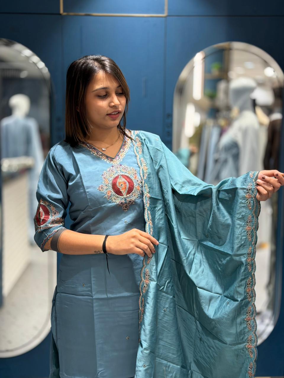 SHAGUN FASHION Elegant Embroidered Kurta Set with Teal Dupatta