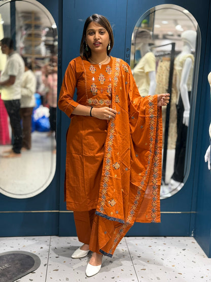 SHAGUN FASHION Embroidered Kurta Set with Dupatta