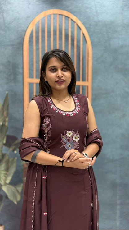 SHAGUN FASHION Embroidered Kurta Set with Dupatta for Women